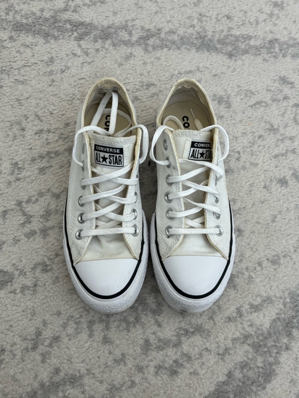 Converse Chuck Taylor  All Star Lift Low Platform